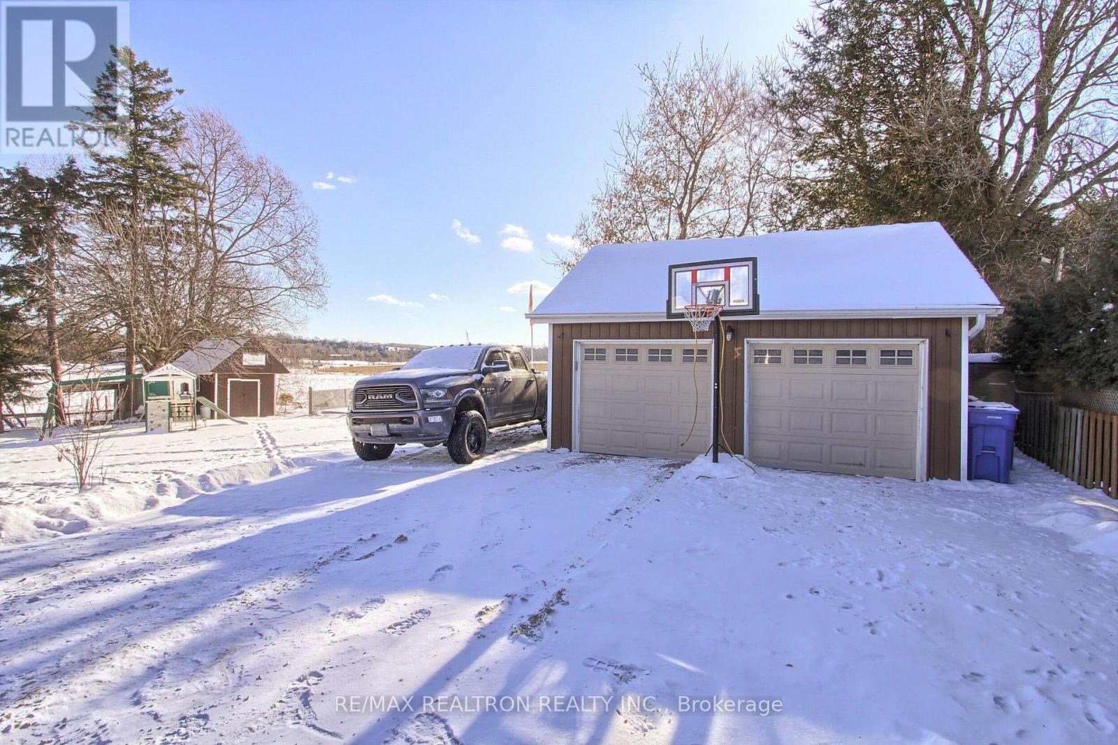 4881 Mount Albert Road, East Gwillimbury, Ontario  L0G 1M0 - Photo 35 - N12727480