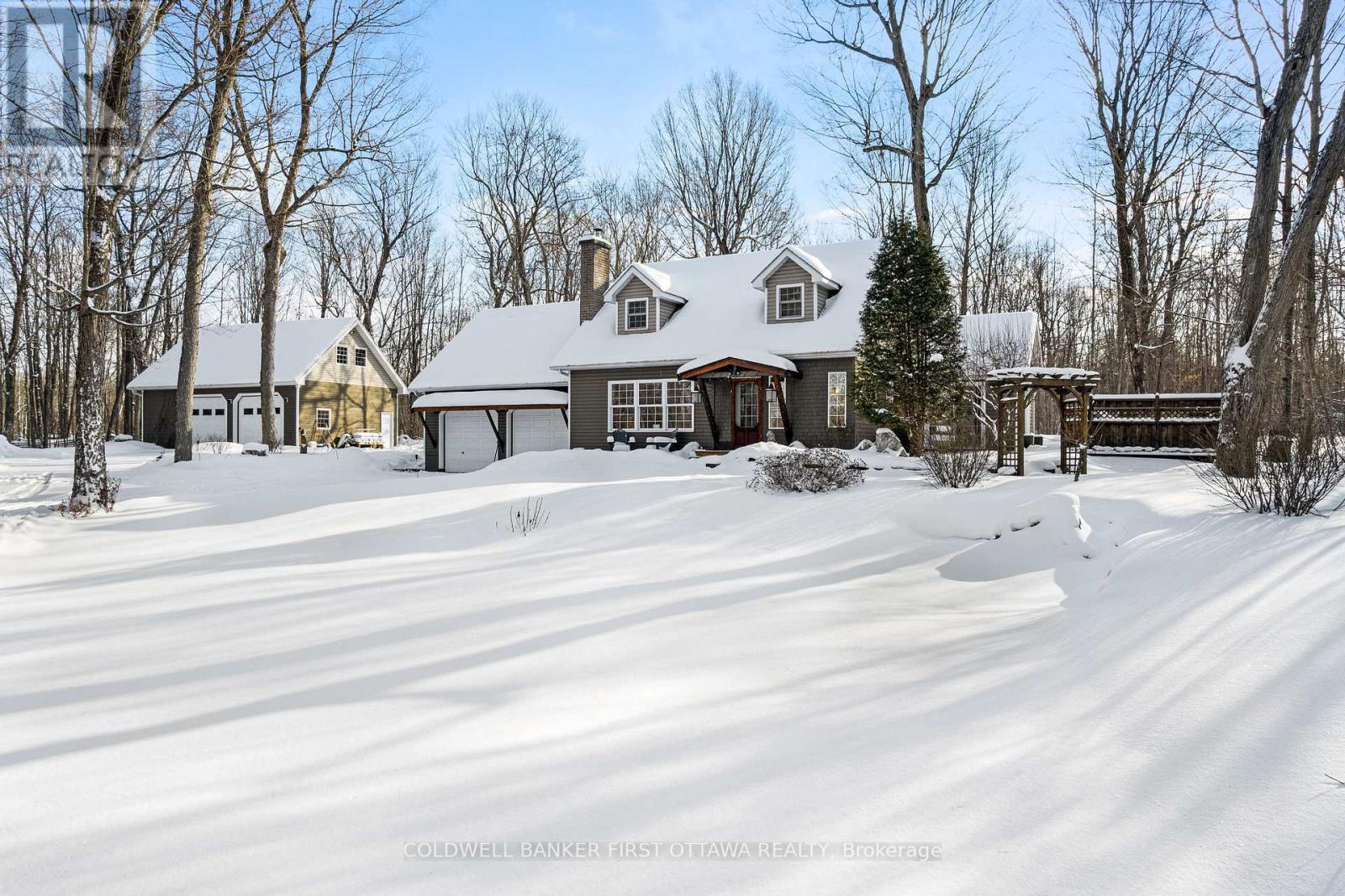 99 Old Kingston Road, Rideau Lakes, Ontario  K0G 1L0 - Photo 2 - X12707254