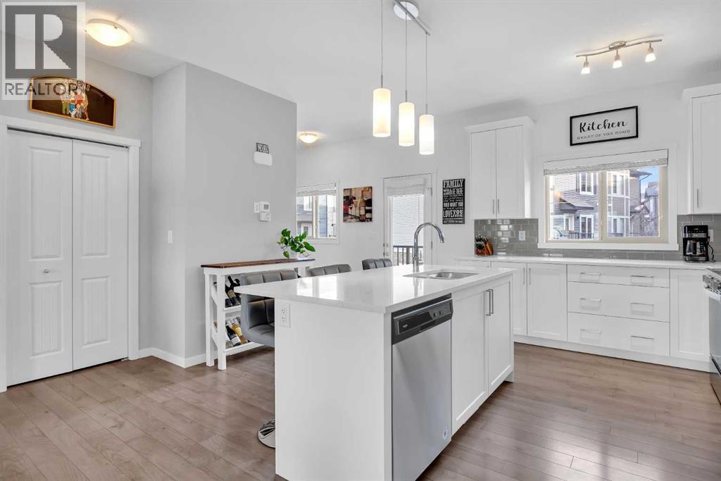 241 Legacy Point Se, Calgary, Alberta  T2X 3Z3 - Photo 11 - A2278904