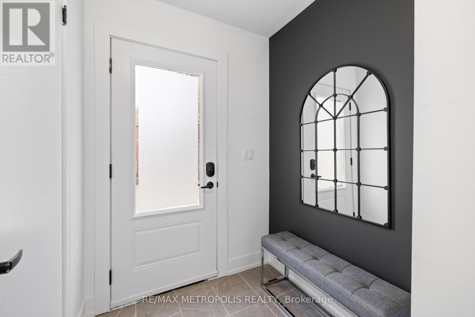 Laneway - 449 Lansdowne Avenue, Toronto, Ontario  M6H 3Y2 - Photo 27 - C12727910