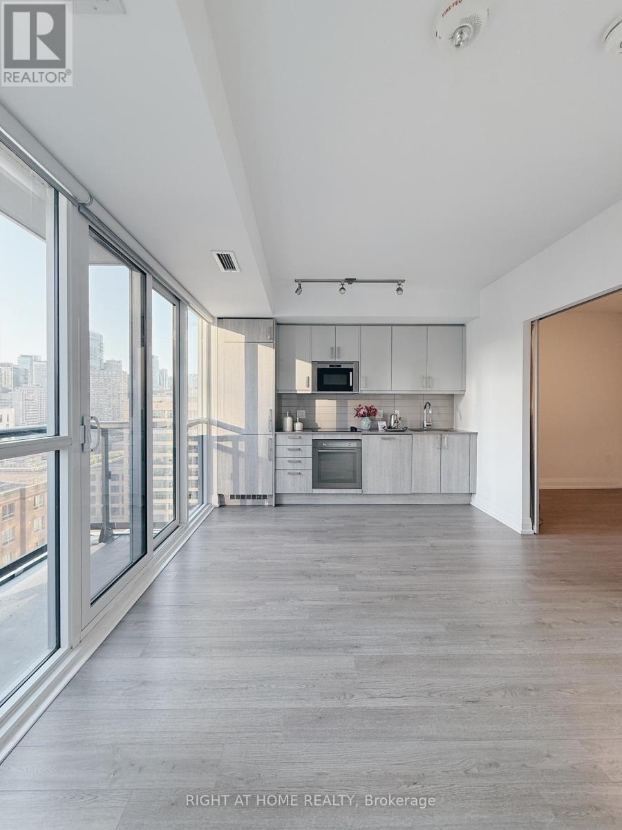 1705 - 77 Mutual Street, Toronto, Ontario  M5B 0B9 - Photo 4 - C12727918