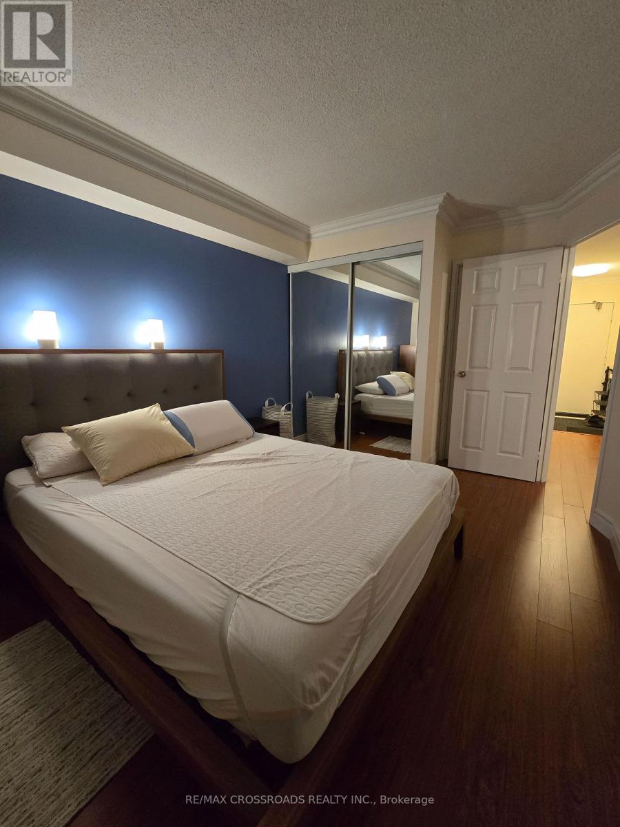 2508 - 633 Bay Street, Toronto, Ontario  M5G 2G4 - Photo 10 - C12727928