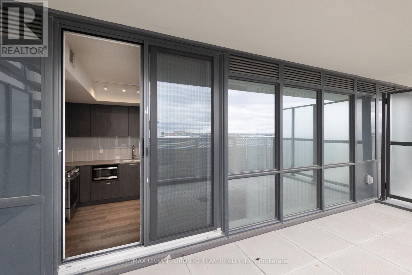 712 - 195 Commerce Street, Vaughan, Ontario  L4K 5Z7 - Photo 12 - N12727926