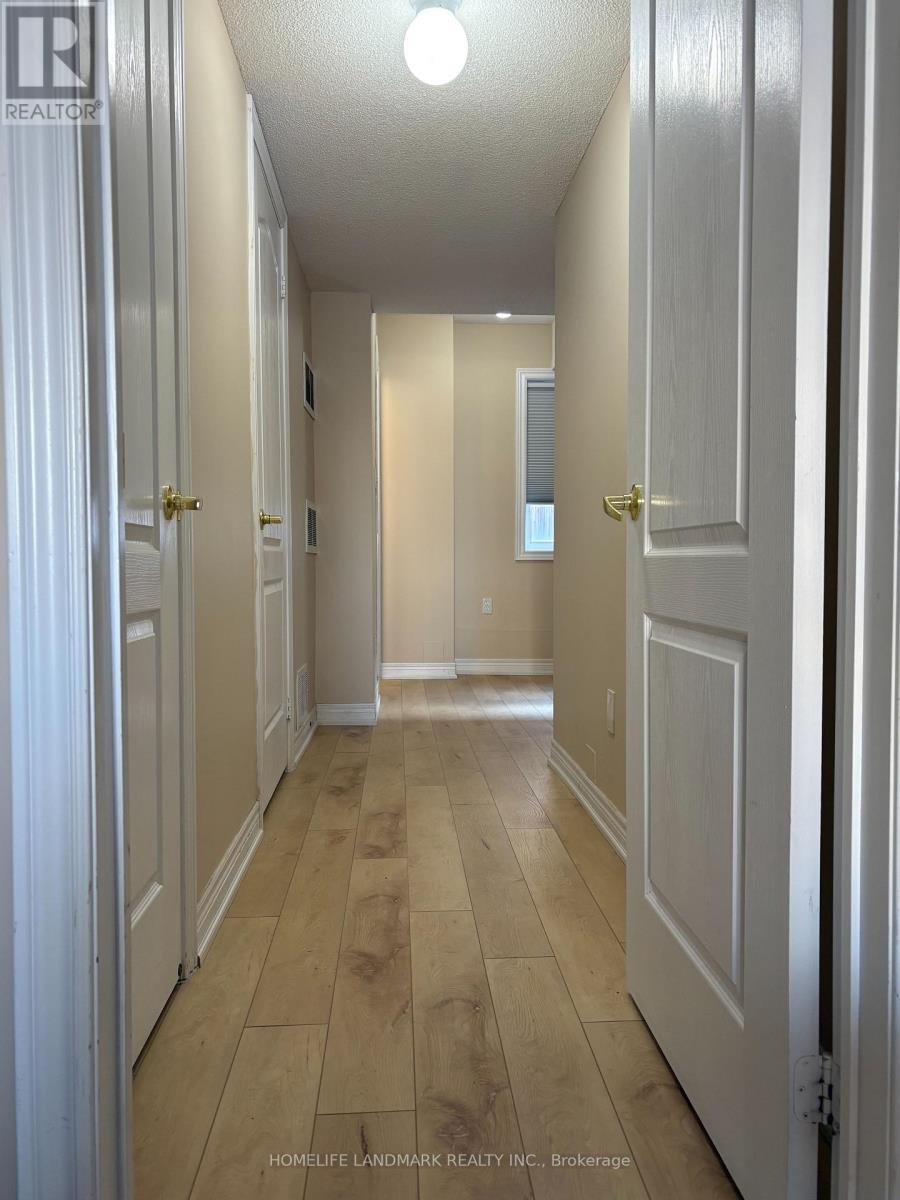 5 Freeland Hollow, Brampton, Ontario  L6Y 0R6 - Photo 12 - W12727912