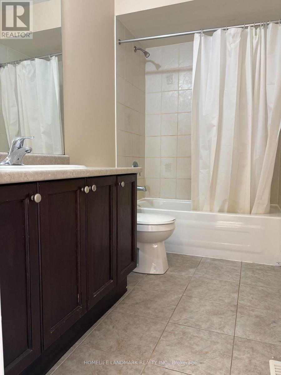 5 Freeland Hollow, Brampton, Ontario  L6Y 0R6 - Photo 7 - W12727912