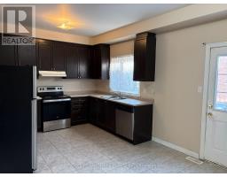 5 FREELAND HOLLOW, Brampton, Ontario