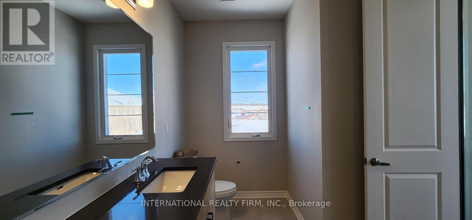 1260 Maverick Way Maverick Way, Oakville, Ontario  L6H 8B2 - Photo 8 - W12727916