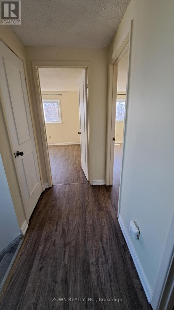 72 Norbert Road, Brampton, Ontario  L6Y 2K1 - Photo 9 - W12727920