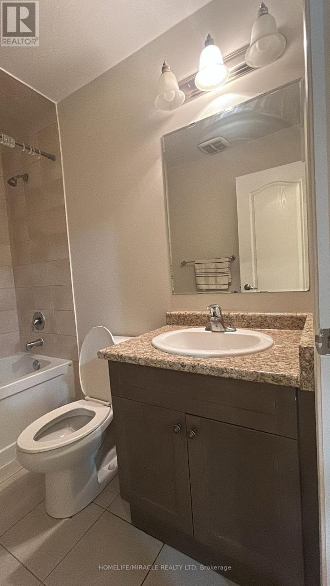 14 Lothbury Drive, Brampton, Ontario  L7A 4G7 - Photo 14 - W12727922