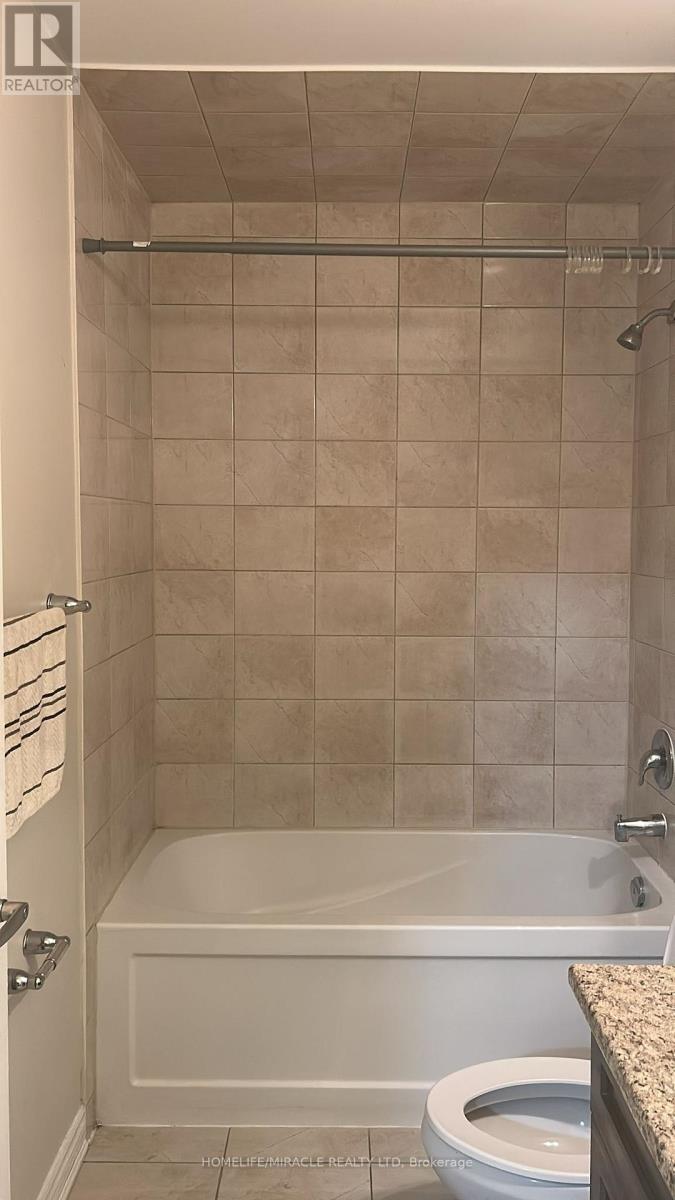 14 Lothbury Drive, Brampton, Ontario  L7A 4G7 - Photo 15 - W12727922