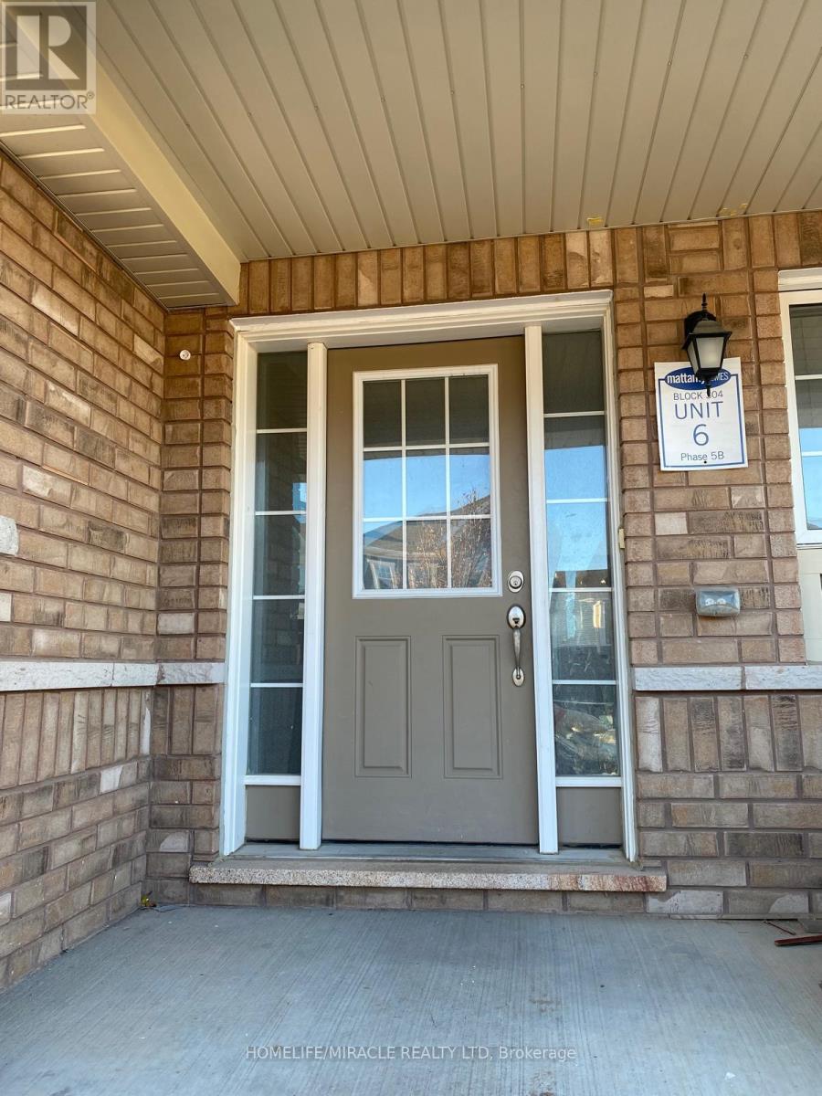 14 Lothbury Drive, Brampton, Ontario  L7A 4G7 - Photo 2 - W12727922