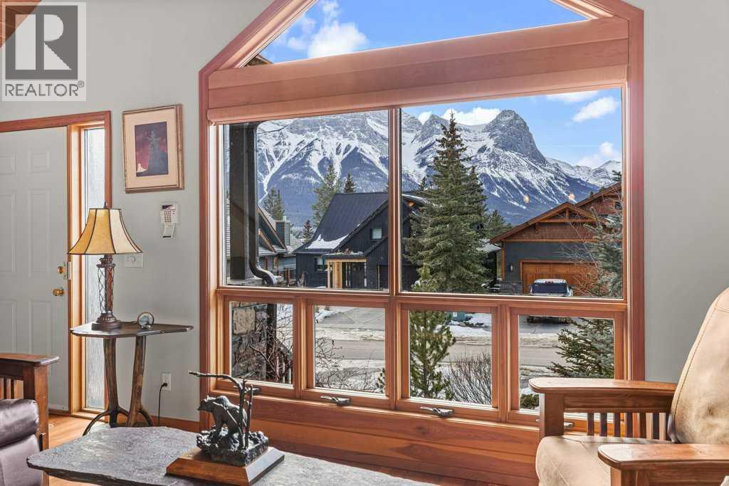 235 Benchlands Terrace, Canmore, Alberta  T1W 1G1 - Photo 2 - A2280824