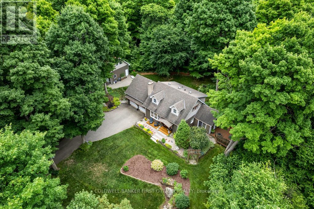 99 Old Kingston Road, Rideau Lakes, Ontario  K0G 1L0 - Photo 10 - X12707254