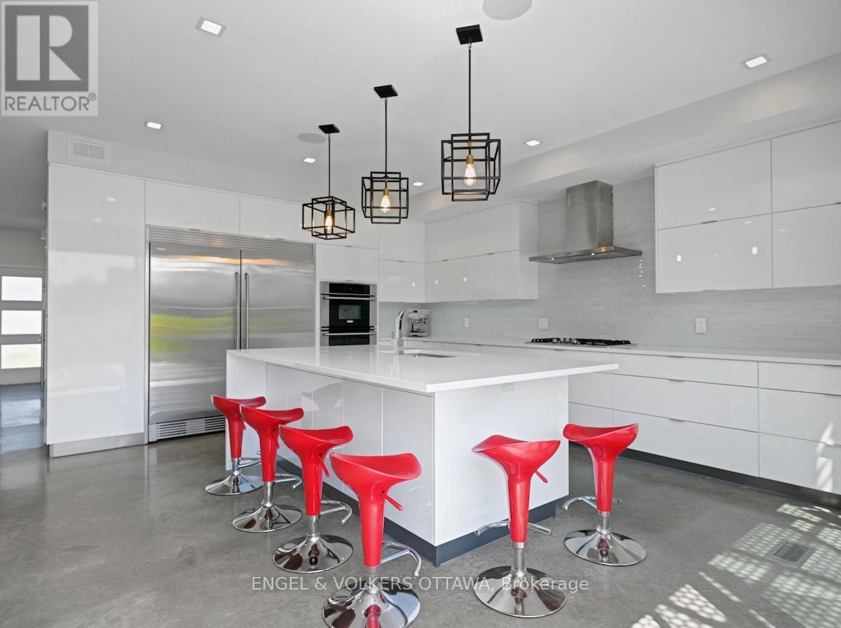 46 Forest Hill Road, South Stormont, Ontario  K0C 1P0 - Photo 19 - X12341342