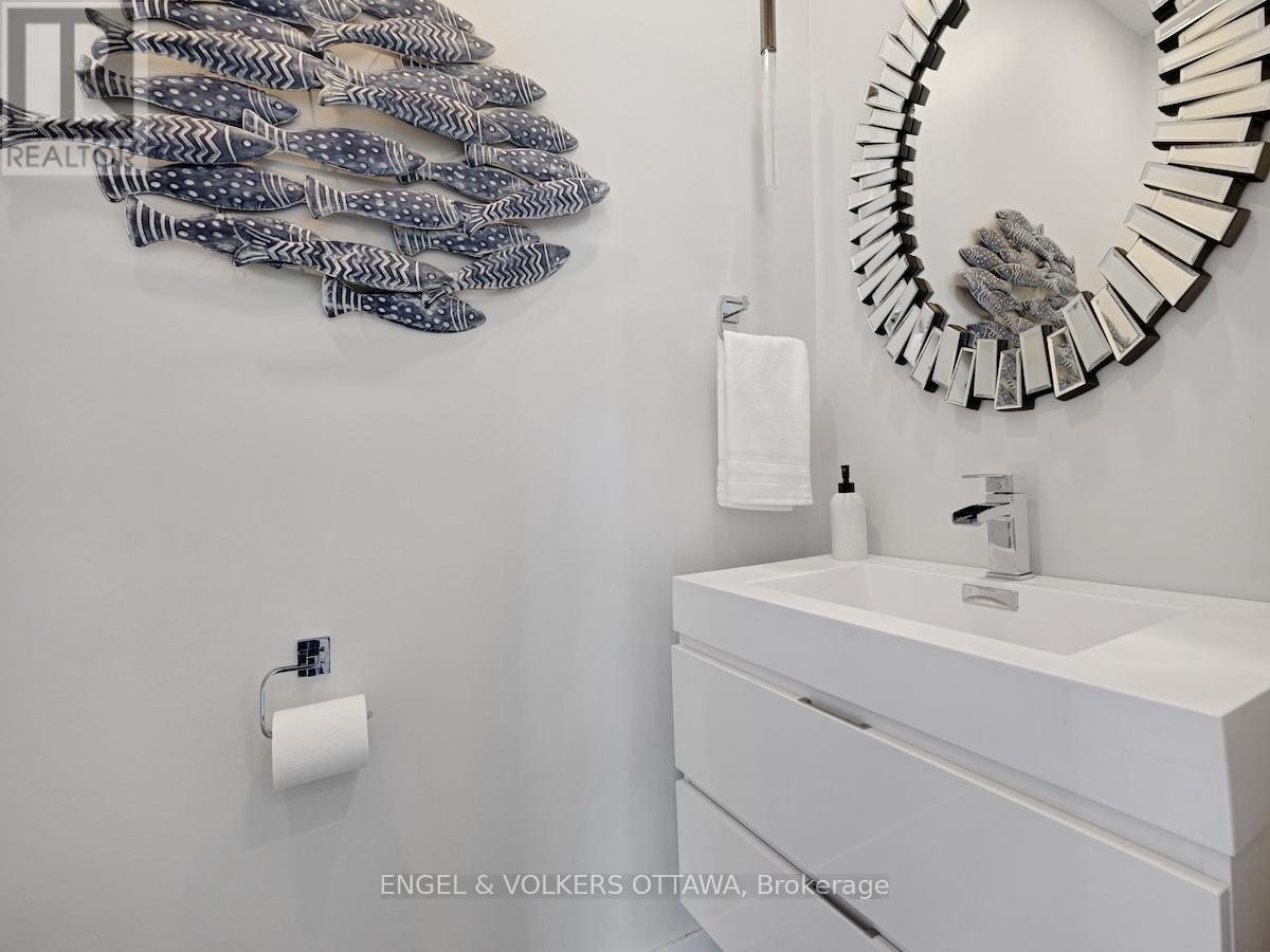 46 Forest Hill Road, South Stormont, Ontario  K0C 1P0 - Photo 45 - X12341342