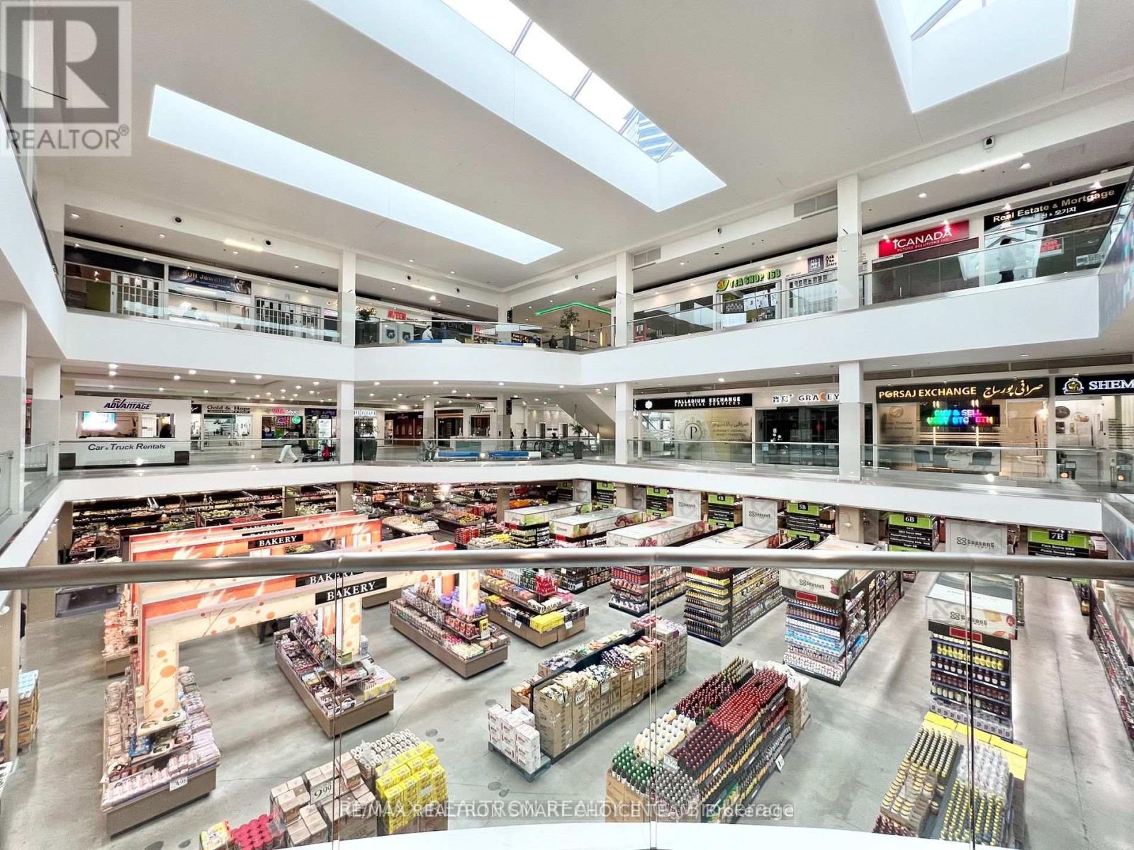 246 - 7181 Yonge Street, Markham, Ontario  L3T 0C5 - Photo 5 - N12727934