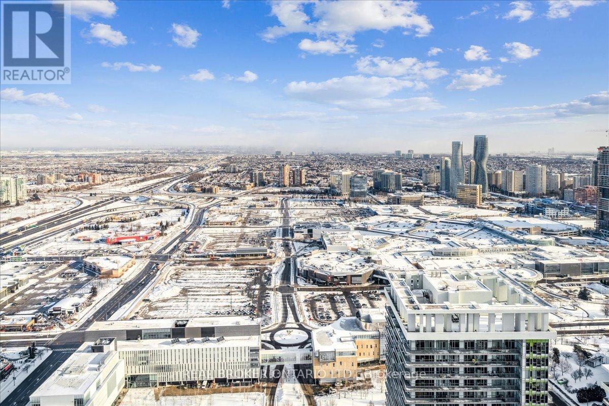 4703 - 395 Square One Drive, Mississauga, Ontario  L5B 0C6 - Photo 10 - W12727932