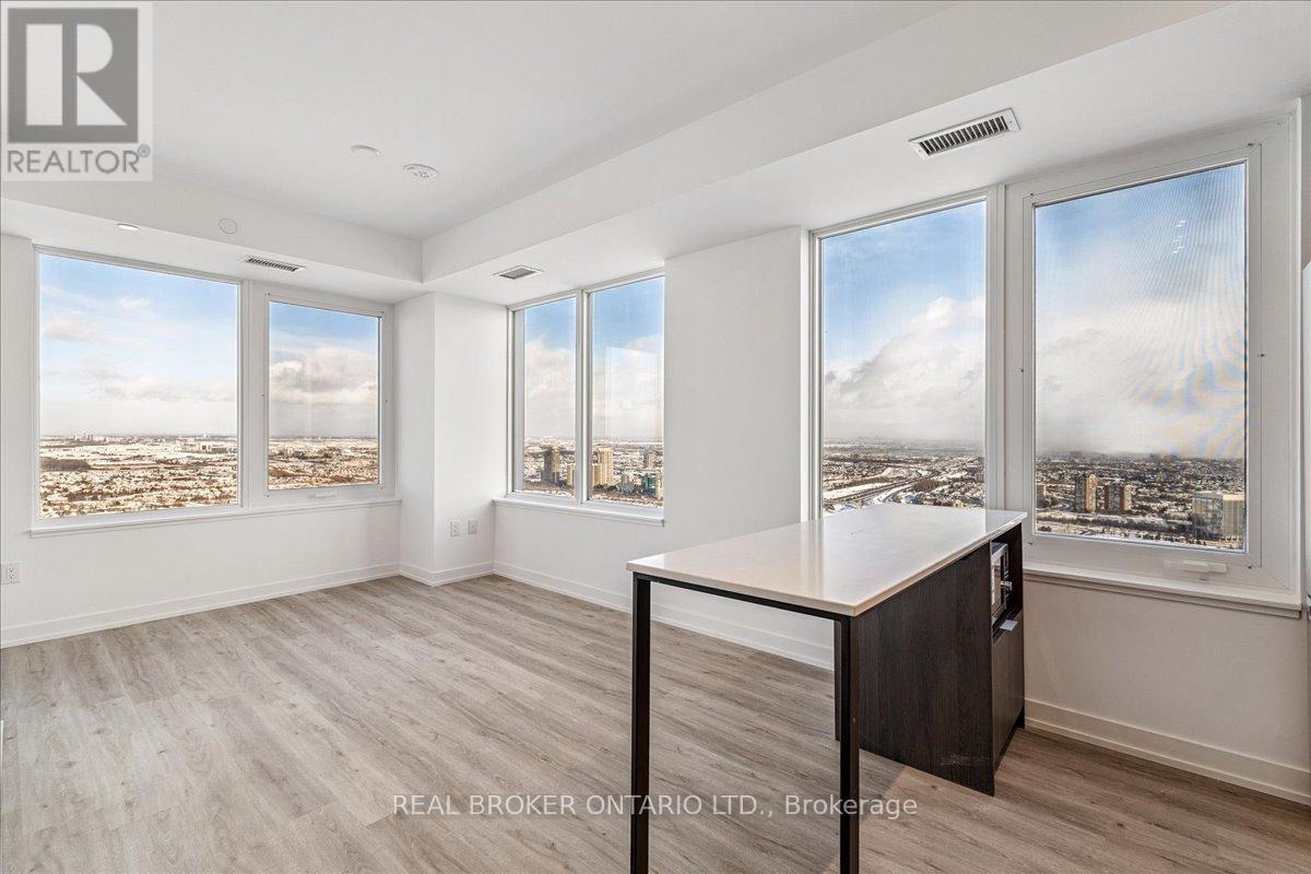 4703 - 395 Square One Drive, Mississauga, Ontario  L5B 0C6 - Photo 12 - W12727932