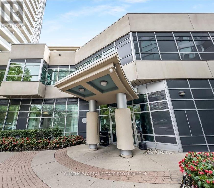 2108 - 1 Elm Drive, Mississauga, Ontario  L5B 4M1 - Photo 2 - W12727940