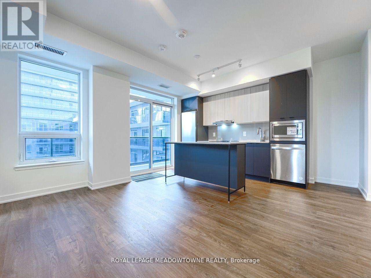 530 - 5105 Hurontario Street S, Mississauga, Ontario  L4Z 3X7 - Photo 2 - W12727954