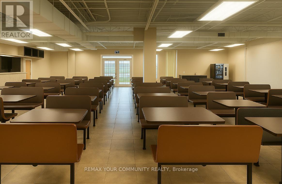 28 Vanley Crescent, Toronto, Ontario  M3J 2B8 - Photo 4 - W12727960