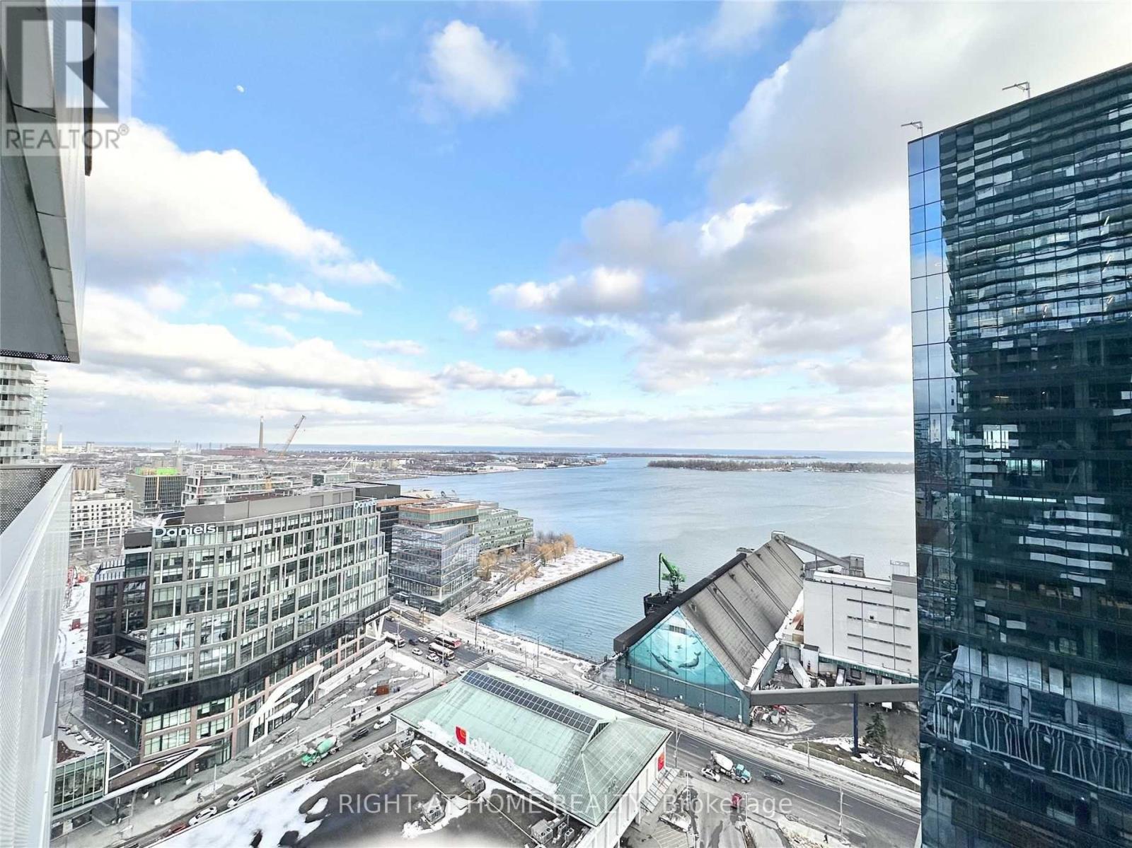 2808 - 138 Downes Street, Toronto, Ontario  M5E 0E4 - Photo 2 - C12727972