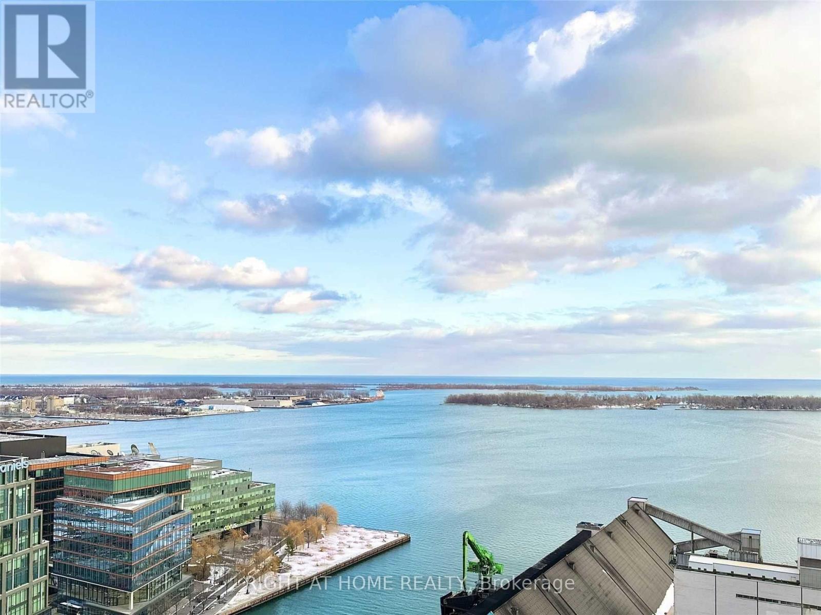 2808 - 138 Downes Street, Toronto, Ontario  M5E 0E4 - Photo 3 - C12727972