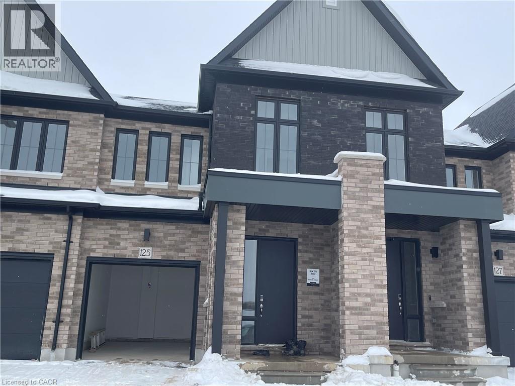 125 Manuel Street, Stratford, Ontario  N5A 0M1 - Photo 1 - 40791186