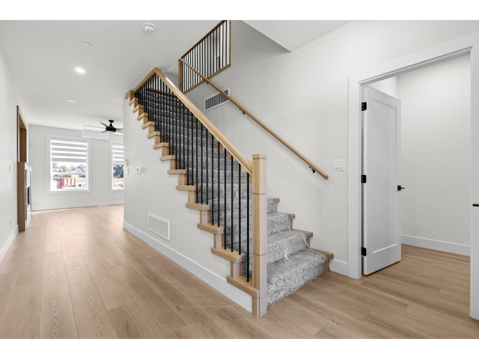 8576 Dunbar Way, Mission, British Columbia  V4S 0A7 - Photo 23 - R3081213