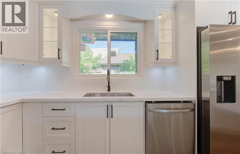 90 Culpepper Drive, Waterloo, Ontario  N2L 5S1 - Photo 14 - 40795418