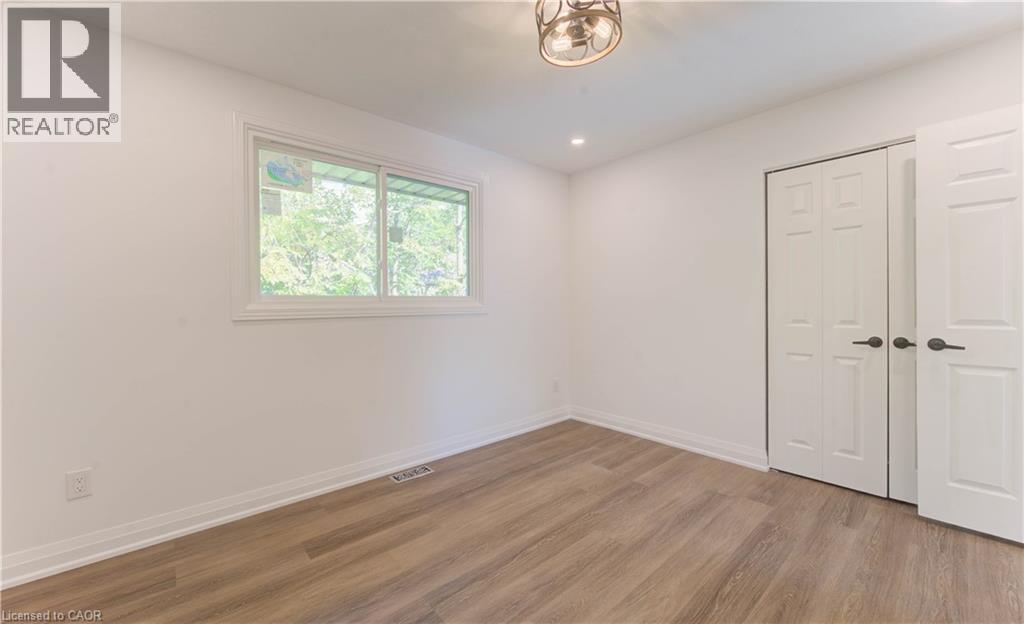 90 Culpepper Drive, Waterloo, Ontario  N2L 5S1 - Photo 28 - 40795418