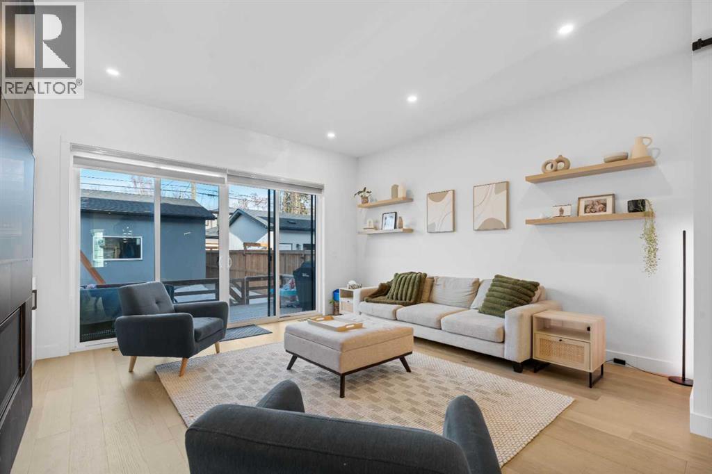 2022 50 Avenue Sw, Calgary, Alberta  T2T 2W3 - Photo 8 - A2278798