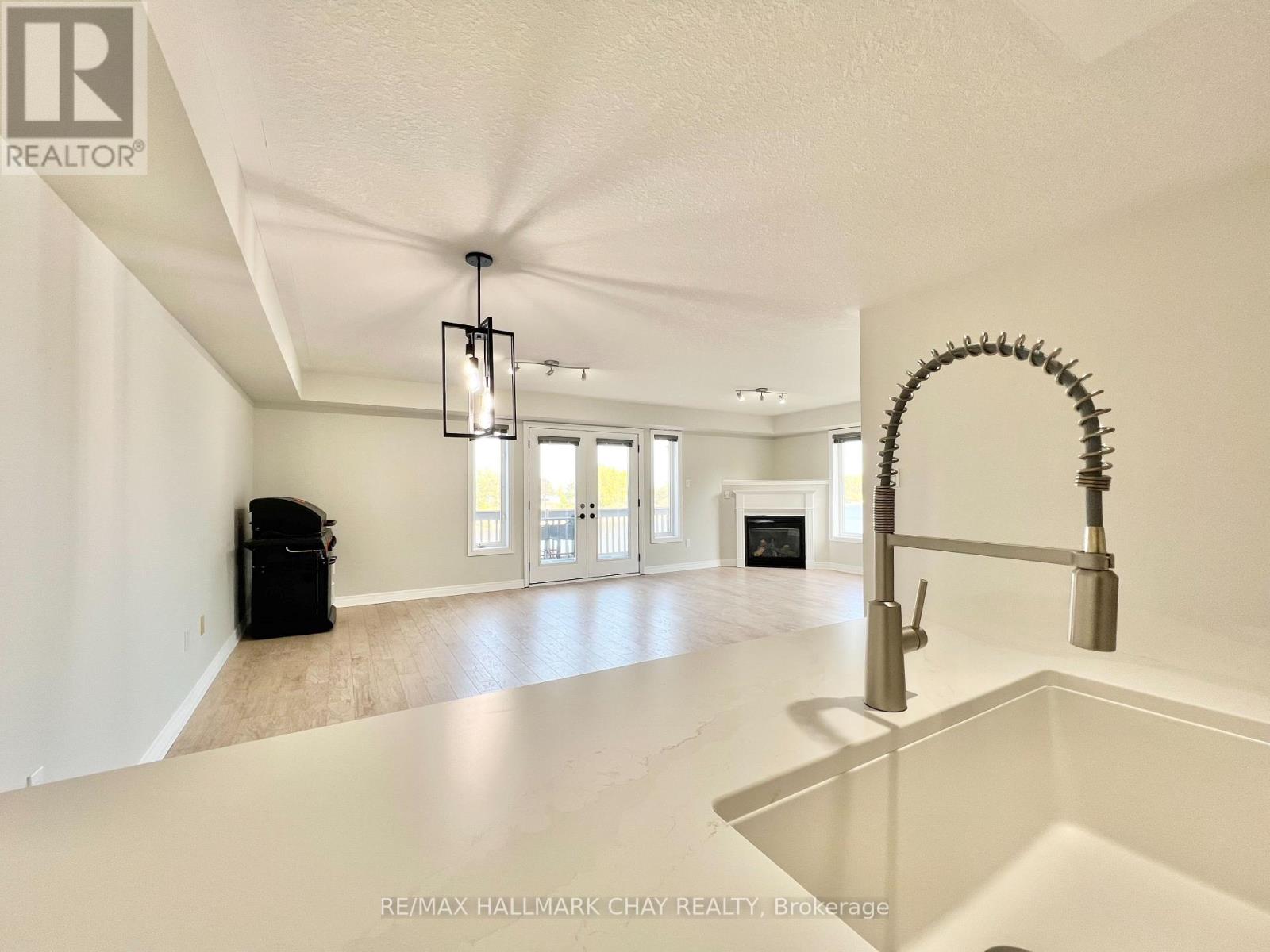 3c - 194 River Road E, Wasaga Beach, Ontario  L9Z 2L6 - Photo 10 - S12727976