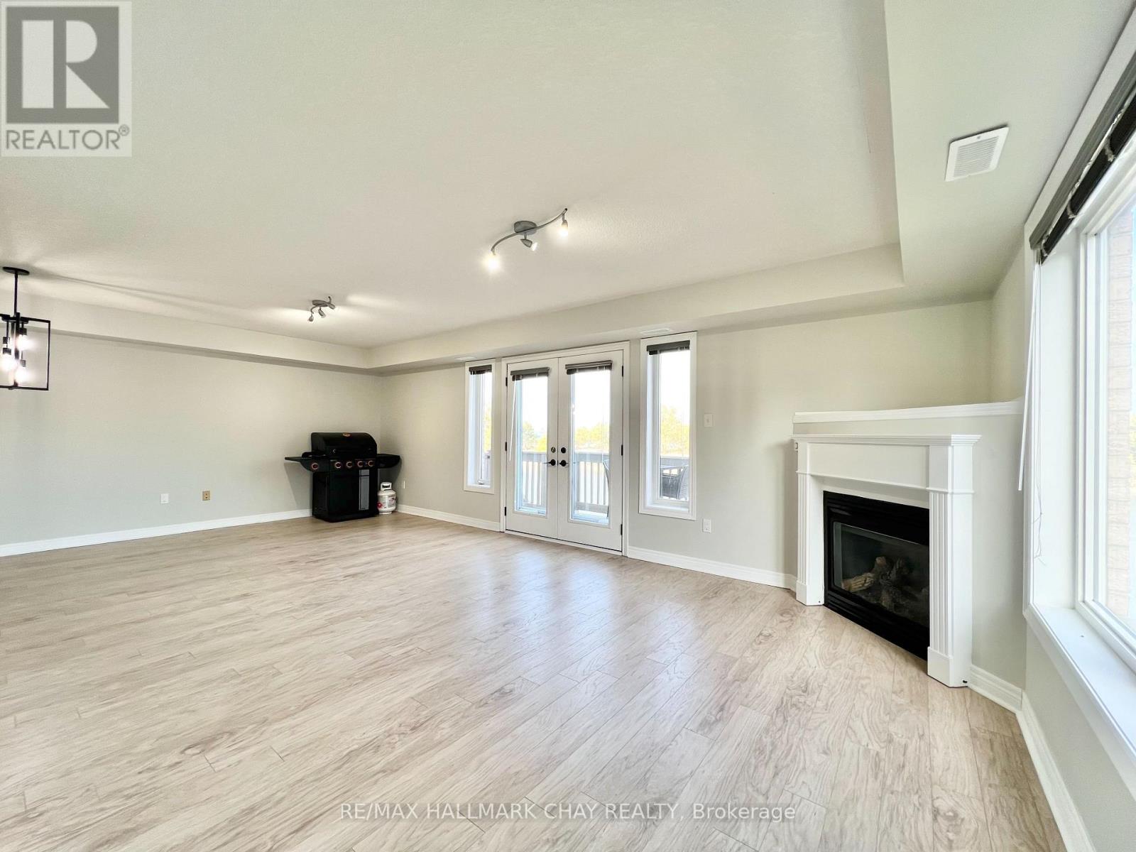 3c - 194 River Road E, Wasaga Beach, Ontario  L9Z 2L6 - Photo 13 - S12727976