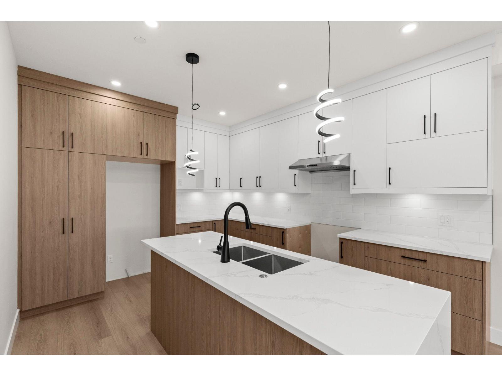 8574 Dunbar Way, Mission, British Columbia  V4S 0A7 - Photo 7 - R3081215