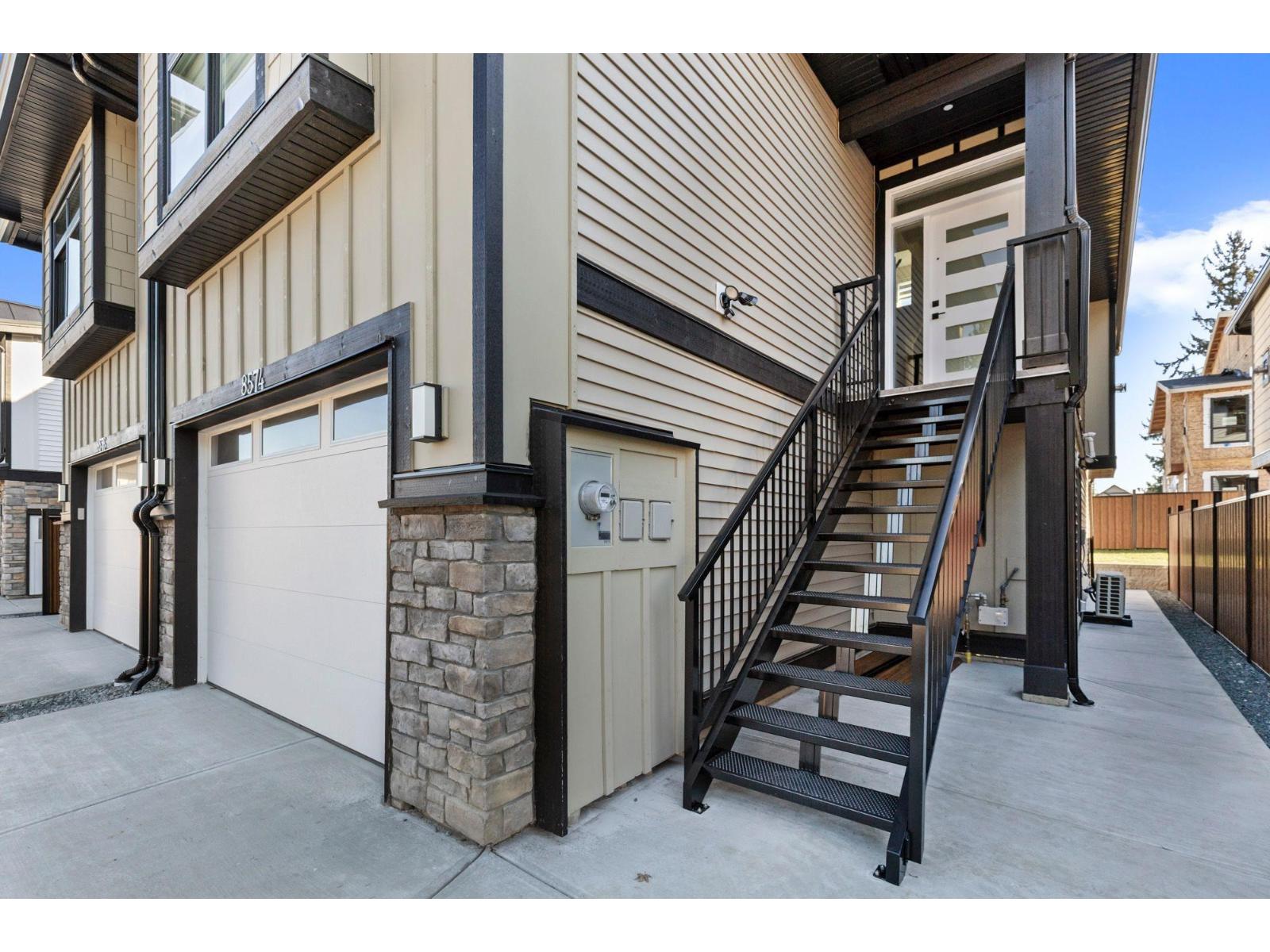 8574 Dunbar Way, Mission, British Columbia  V4S 0A7 - Photo 4 - R3081215