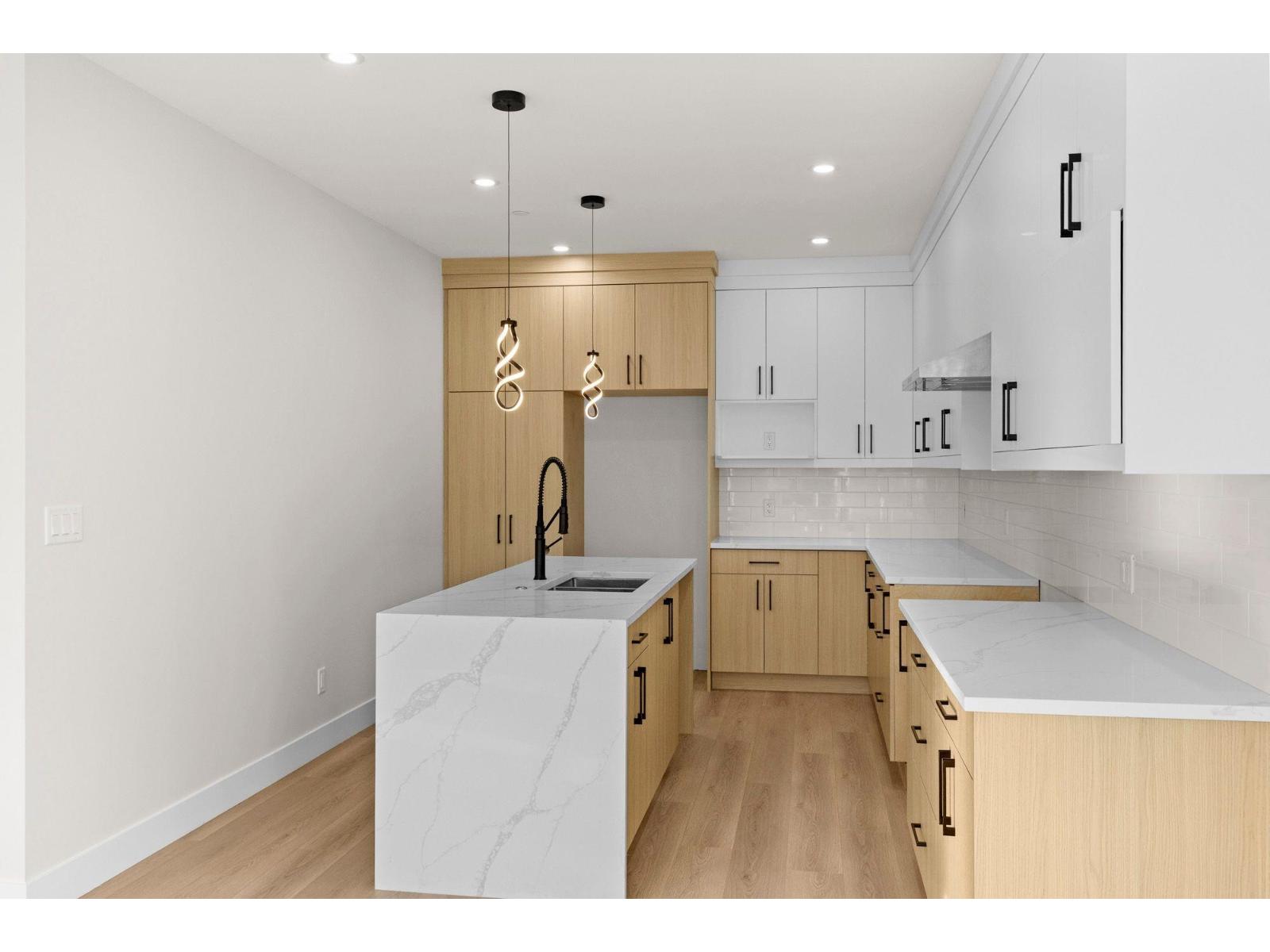 8546 Dunbar Way, Mission, British Columbia  V4S 0A7 - Photo 9 - R3081357