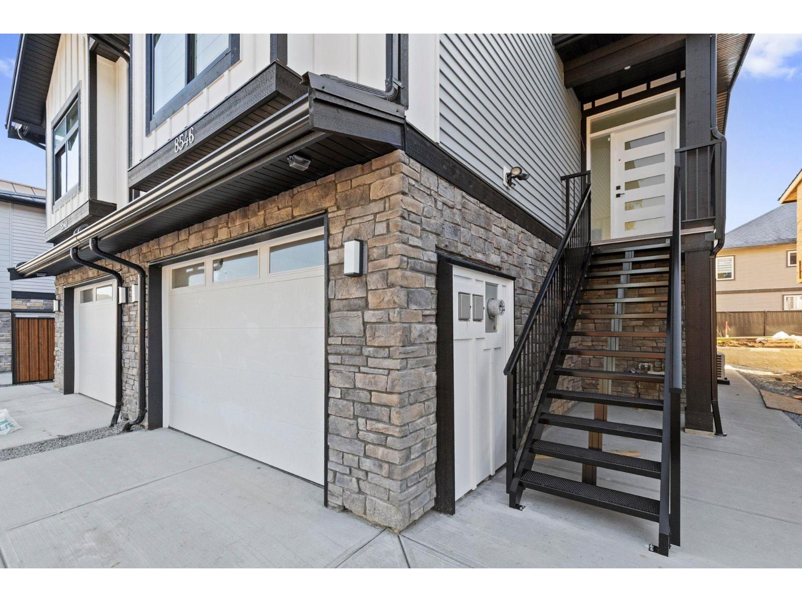 8546 Dunbar Way, Mission, British Columbia  V4S 0A7 - Photo 3 - R3081357