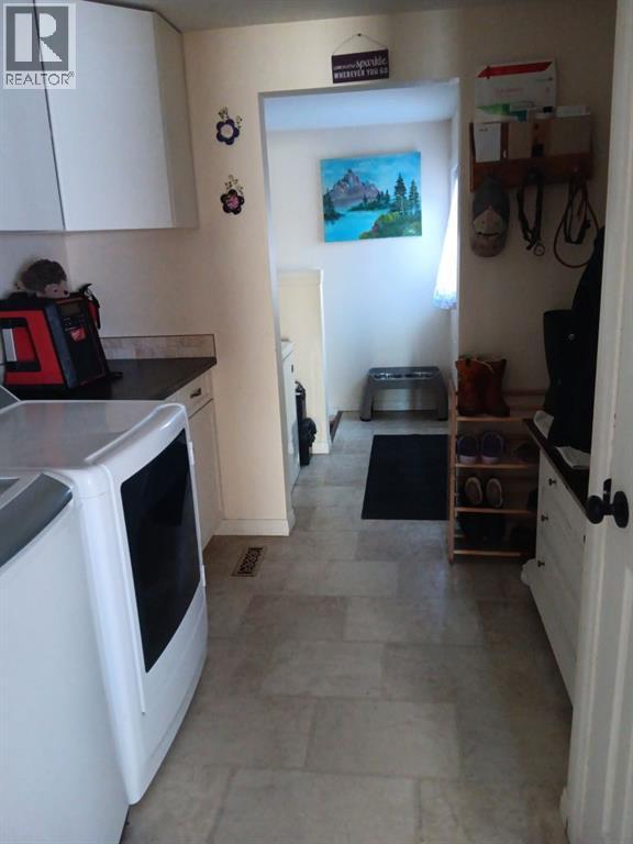 326 First Street, Cremona, Alberta  T0M 0R0 - Photo 17 - A2277290