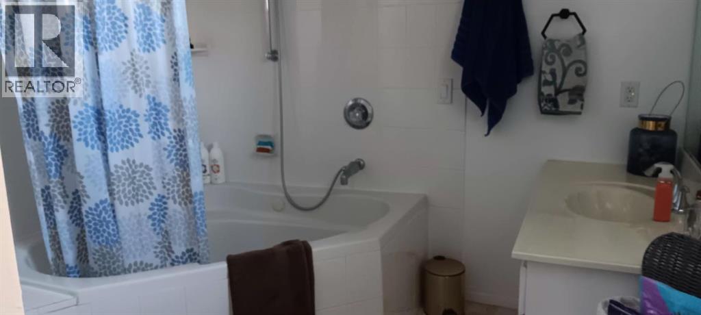 326 First Street, Cremona, Alberta  T0M 0R0 - Photo 28 - A2277290