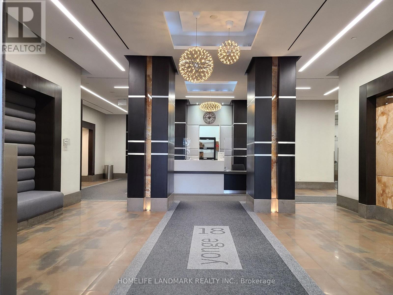 1303 - 18 Yonge Street, Toronto, Ontario  M2N 7J6 - Photo 2 - C12727982