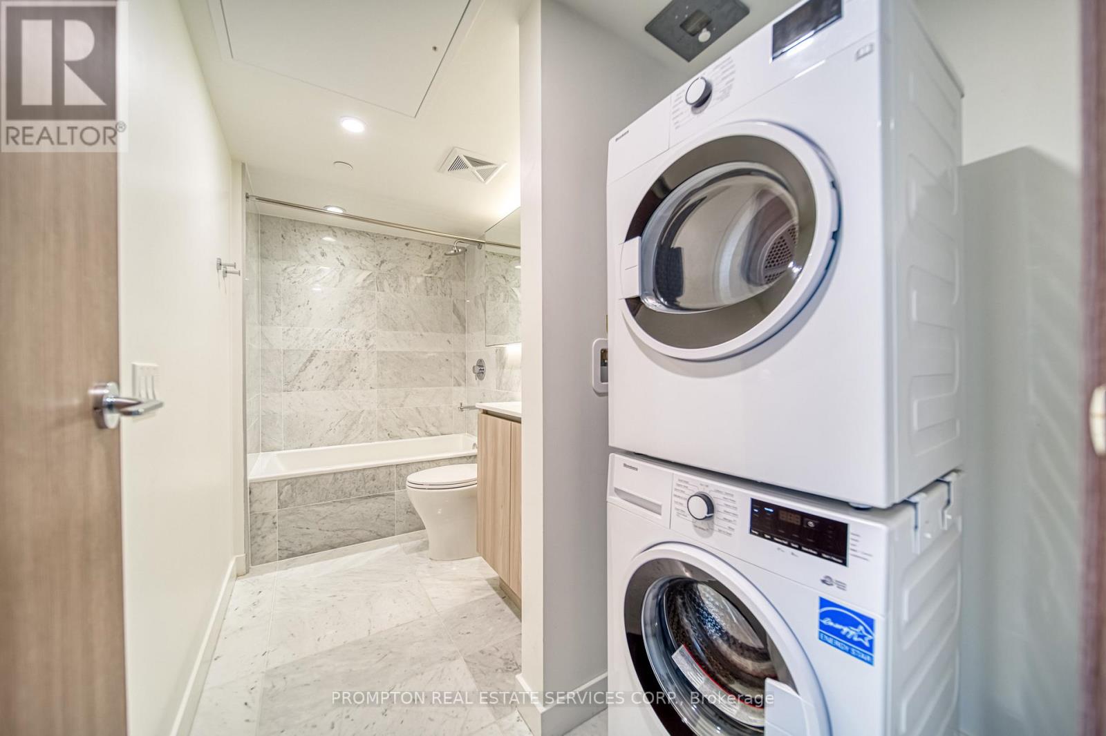 1002 - 19 Bathurst Street, Toronto, Ontario  M5V 0N2 - Photo 13 - C12727994