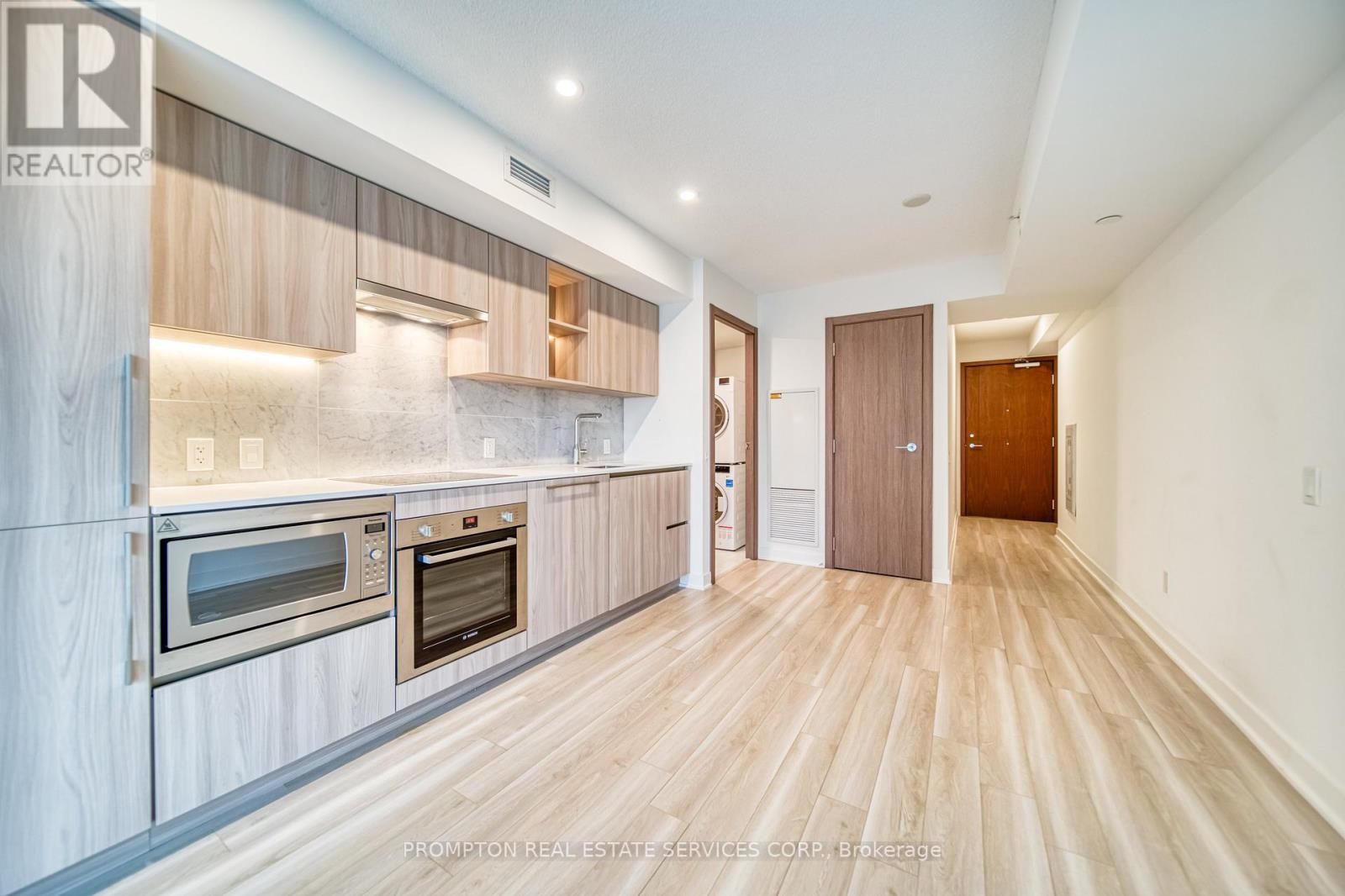 1002 - 19 Bathurst Street, Toronto, Ontario  M5V 0N2 - Photo 6 - C12727994