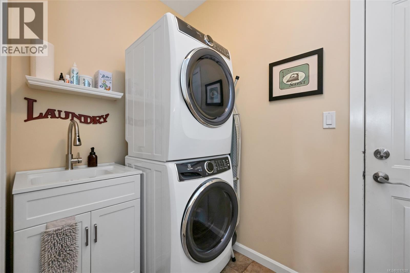 6479 Cedarview Pl, Sooke, British Columbia  V9Z 0Y5 - Photo 12 - 1017628