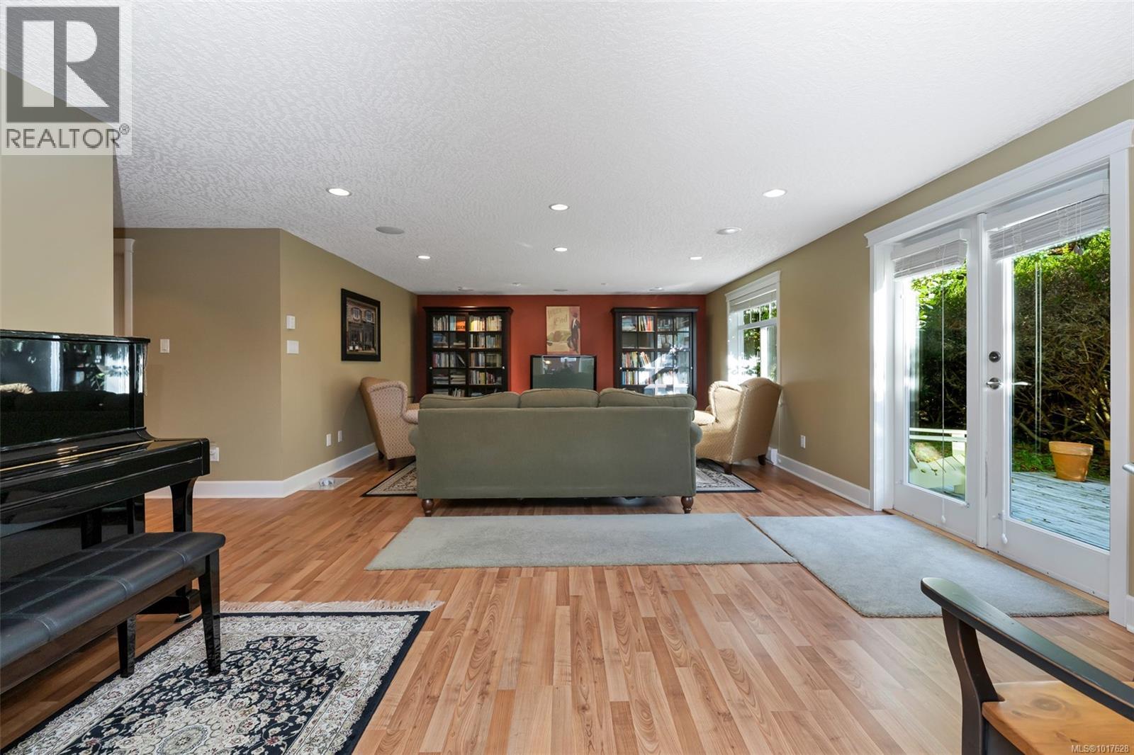 6479 Cedarview Pl, Sooke, British Columbia  V9Z 0Y5 - Photo 17 - 1017628