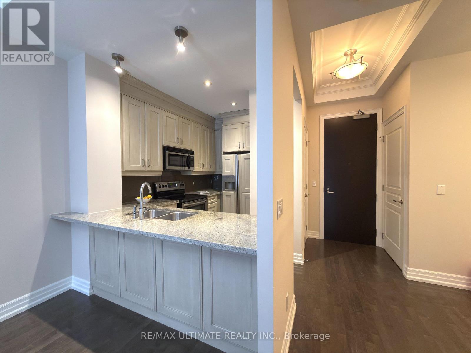 116 - 21 Burkebrook Place, Toronto, Ontario  M4G 0A2 - Photo 6 - C12713134