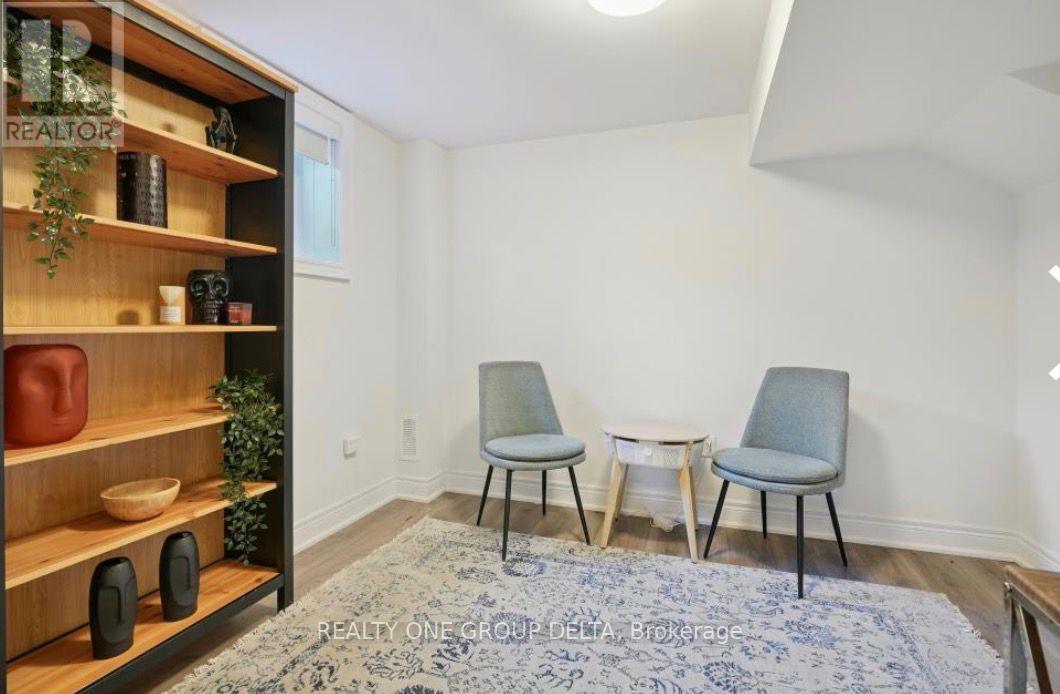 2180 Postmaster Drive, Oakville, Ontario  L6M 5T1 - Photo 12 - W12727682