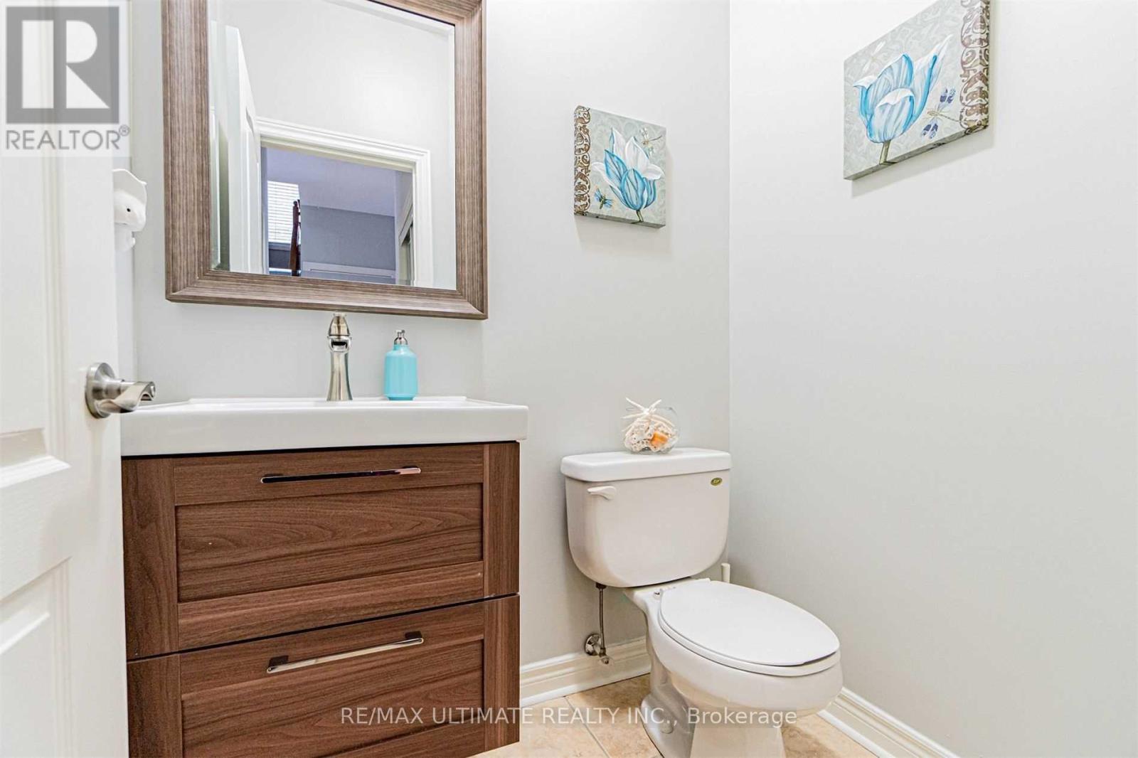 15 Windflower Road, Brampton, Ontario  L7A 0L9 - Photo 8 - W12727996