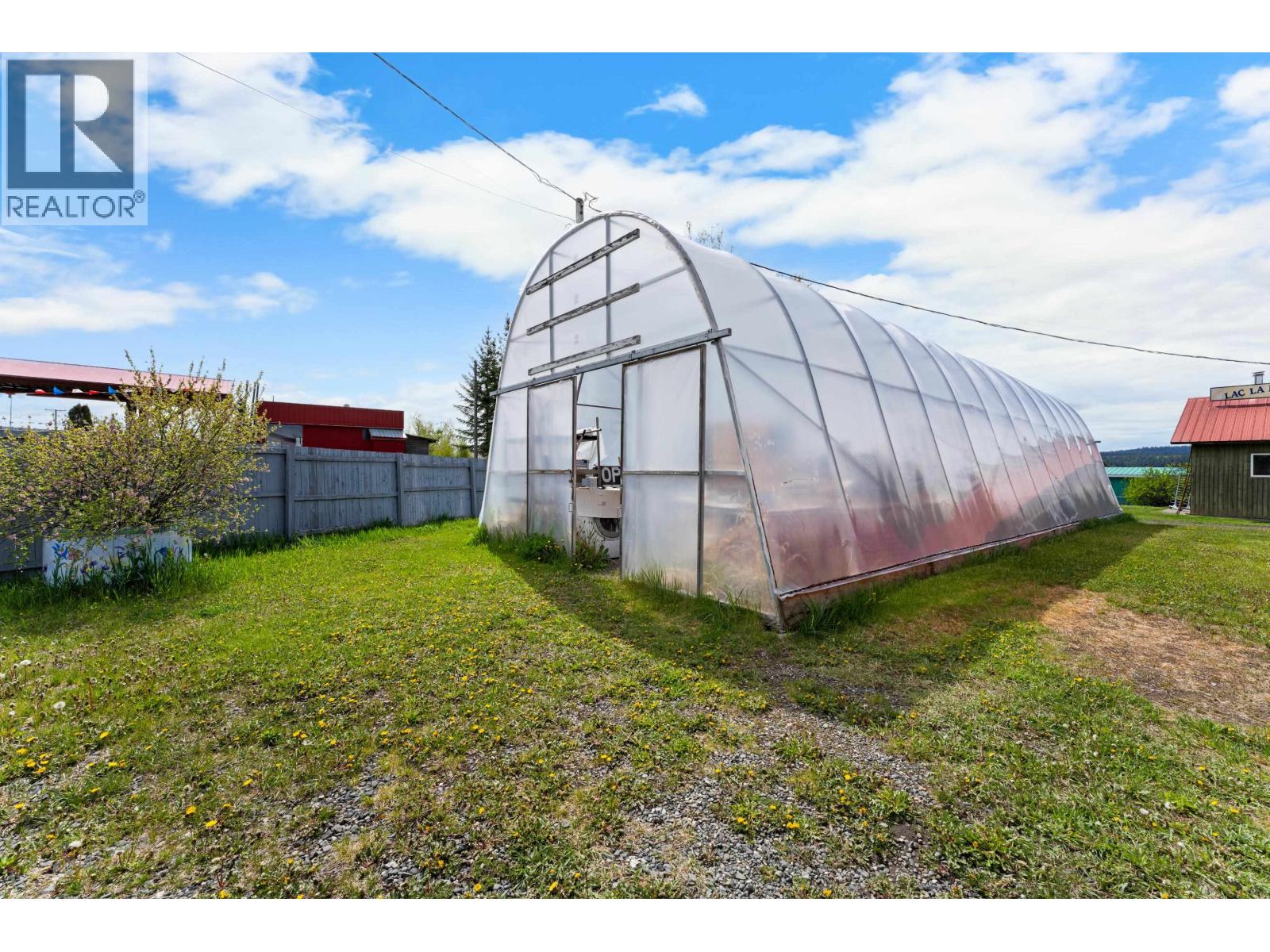 4842 Hamilton Road, Lac La Hache, British Columbia  V0K 1T1 - Photo 32 - C8069760