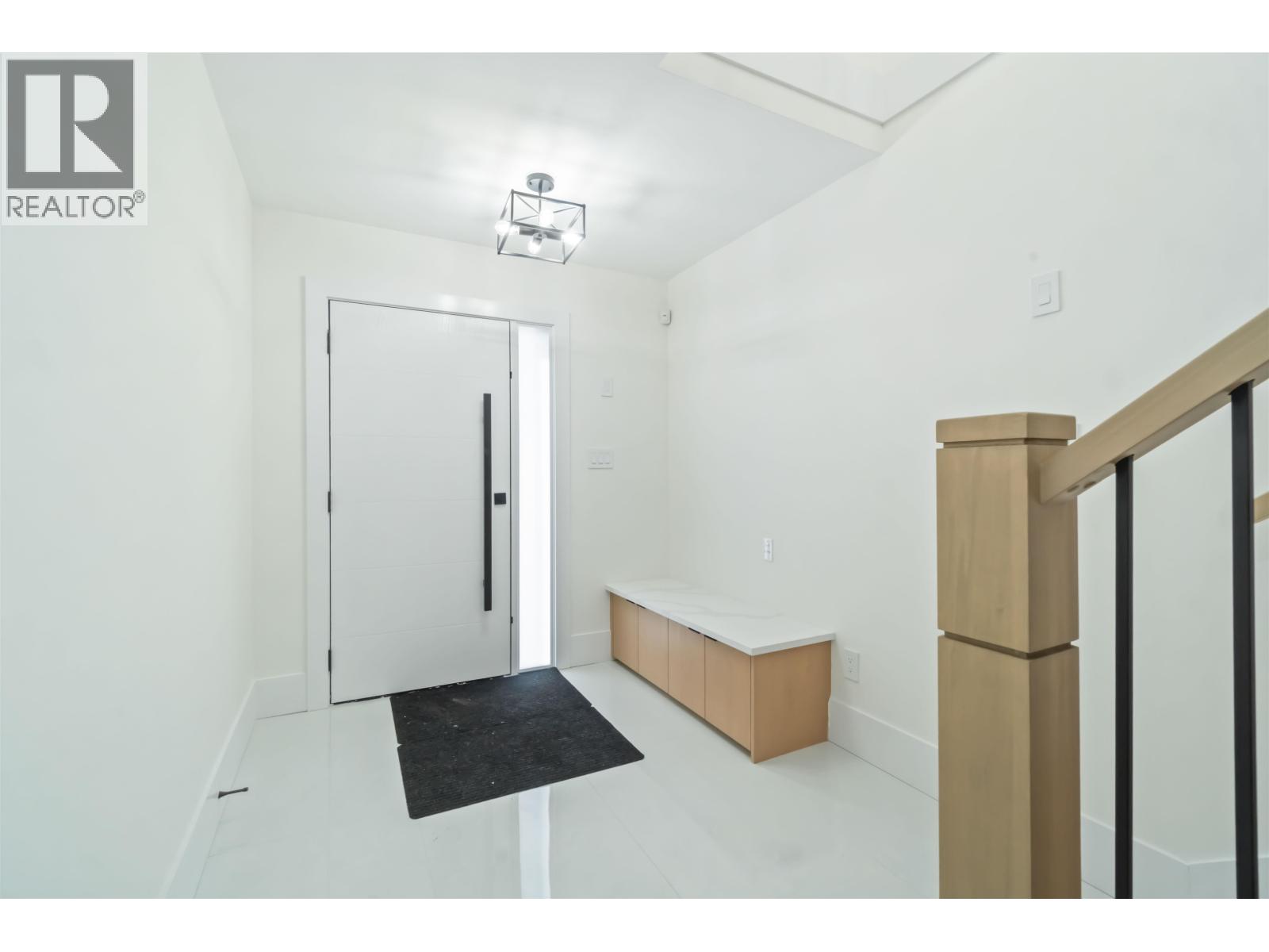 1 6666 Walker Avenue, Burnaby, British Columbia  V5E 3B9 - Photo 3 - R3080186